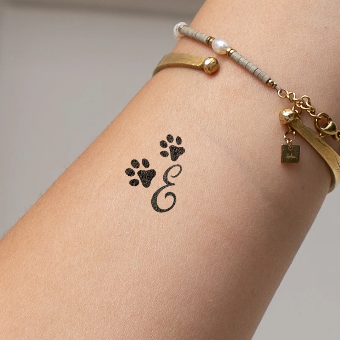 Tatouage pattes avec initiales (A-Z) - Image 13